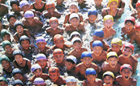 1969年～ 开始在日本全国推广校园泳帽。