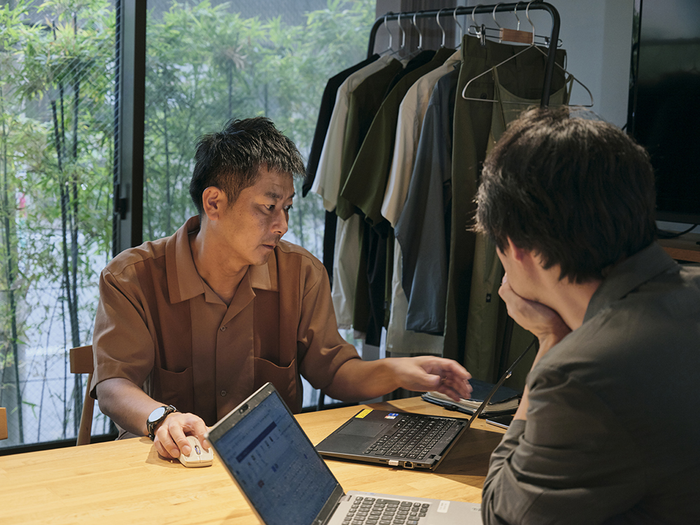 「Somebody with ZERO-TEX®」でFOOTMARK NATURALが紹介されました